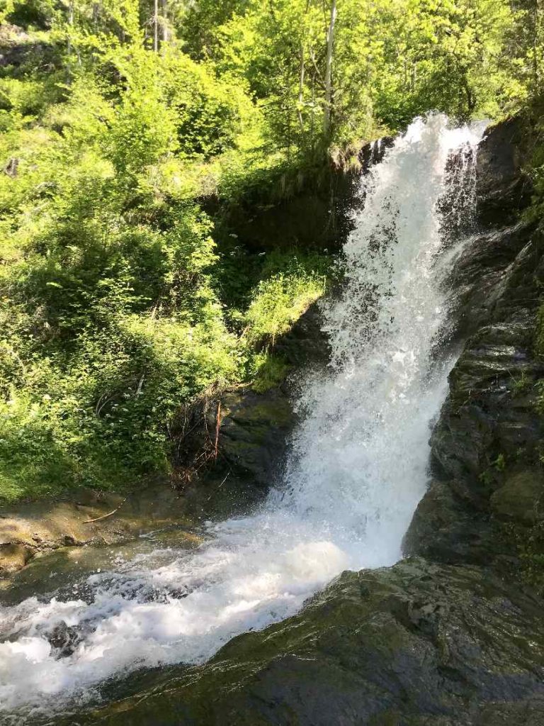 Zillertal Wasserfall Tirol - auf dem Weg zum Schleierwasserfall sind noch weitere Wassefälle