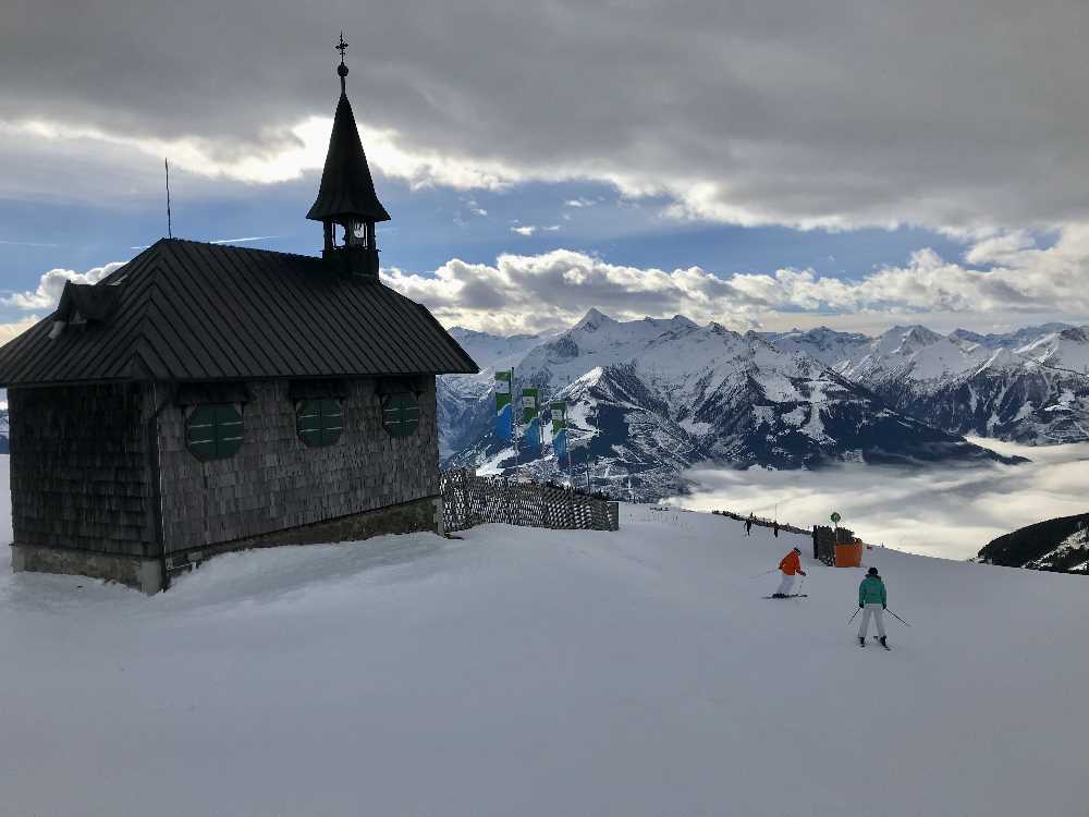 Salzburg Reiseziele Winter auf der Schmittenhöhe Skifahren